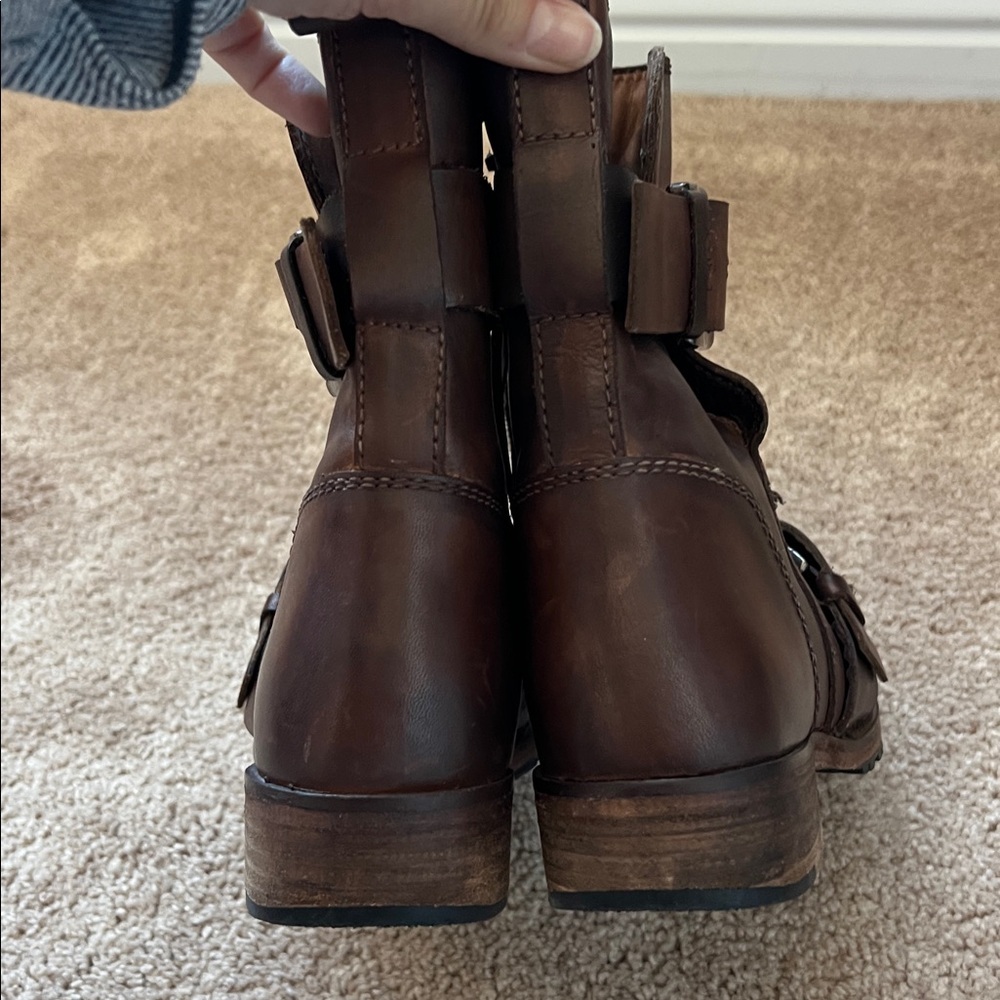 Vintage Foundry Co. Bobbi Biker boots in brown leather - Picture 3 of 7